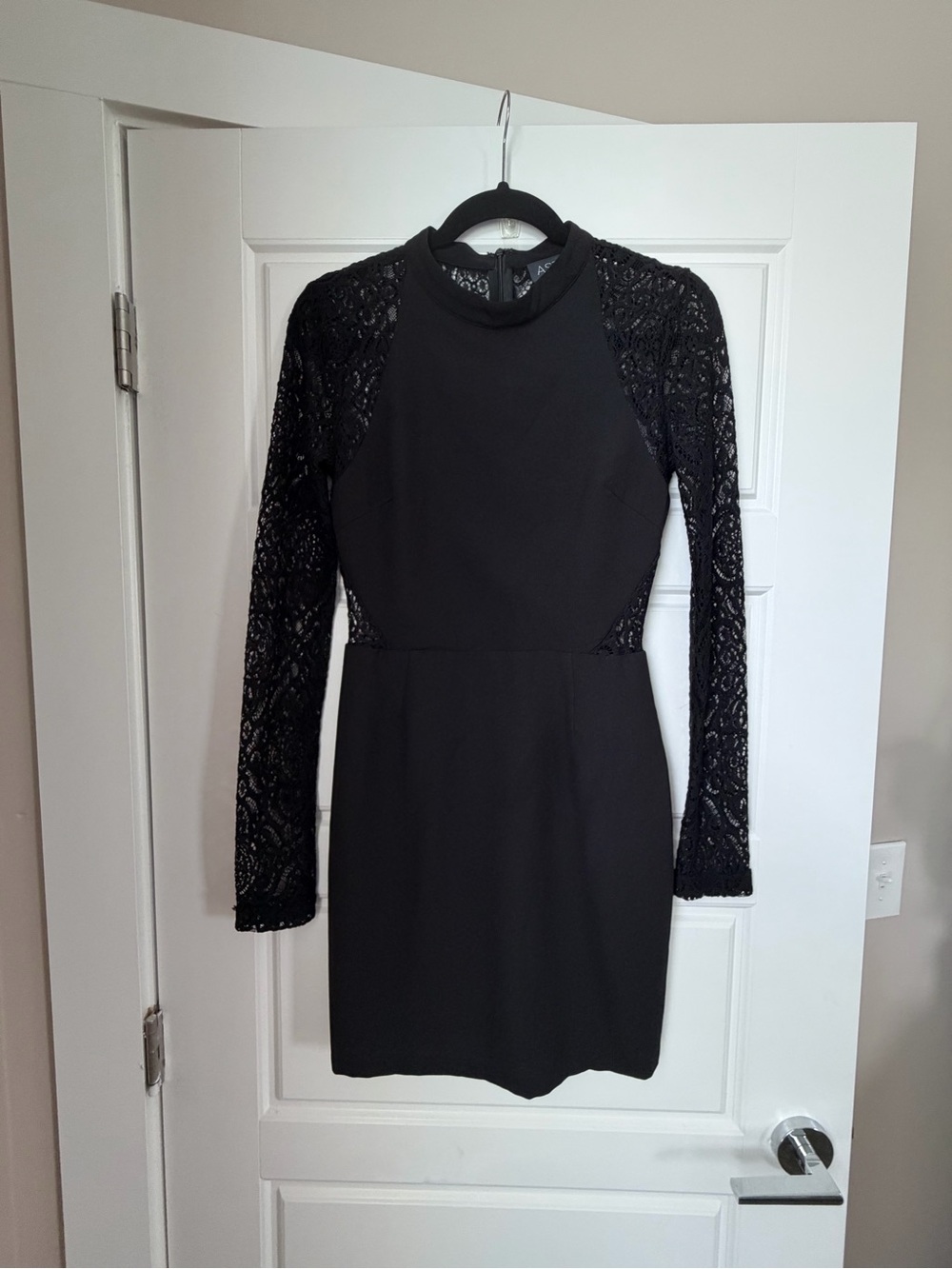 Astr Black Lace Long Sleeve Sheath Dress-Med
